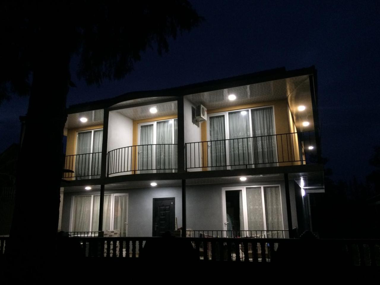 Tamari Hotel Ureki Exterior photo